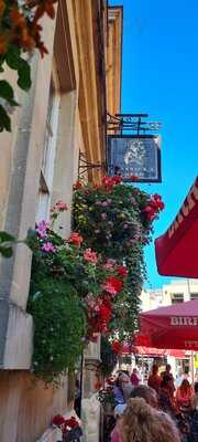 The Garricks - Photo 8