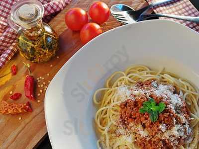 Franco's Cafe & Restaurant