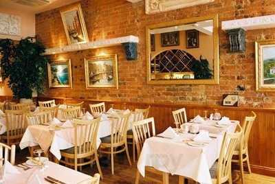 Sal E Pepe Cafe Bistro