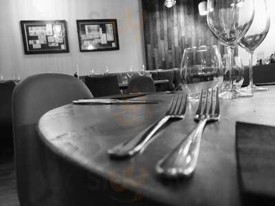 The Lamb & Flag Inn And Restaurant