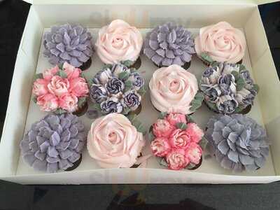 The Incredible Cake Company