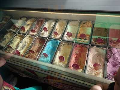 Scoop Ice Cream Parlour