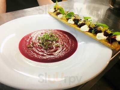 The Bat And Ball Restaurant