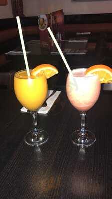 Lilo Newport Grill House And Juice Bar