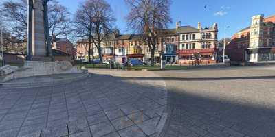 Lilo Newport Grill House And Juice Bar