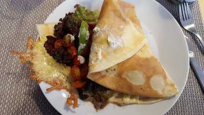 Cafe Creperie