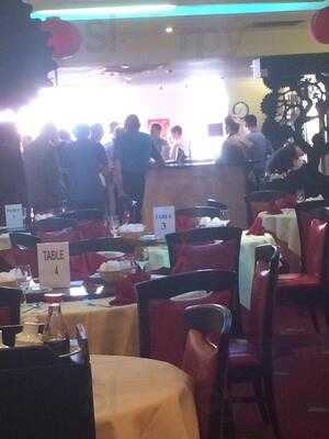 The New Four Seasons Restaurant