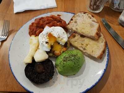 Elephant & Bun Delicatessen