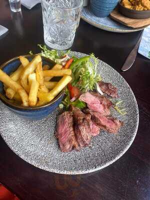 The Boat Club & Tomahawk