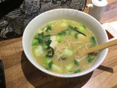 Kimaya Noodle & Sushi Bar