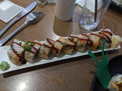 Kimaya Noodle & Sushi Bar