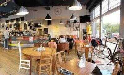 Mecycle Cafe & Bike Workshop