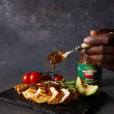 Grill Shack & Tiki Bar