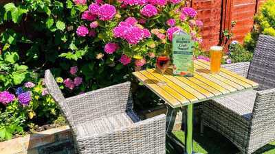 Broadmark Cafe & Restaurant