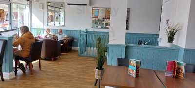 Cadwaladers - Barry Island