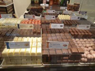 Leonidas Chocolate Cafe