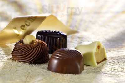 Leonidas Chocolate Cafe