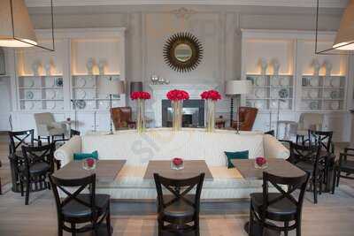 The Romney At Mote House