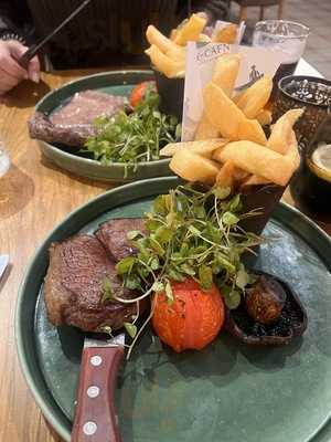 The Tal-y-cafn Pub & Hotel