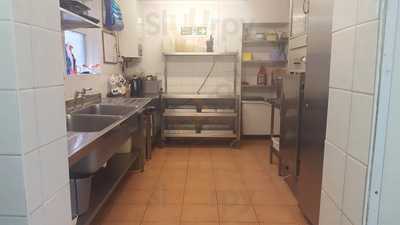 Tasty Tucks Fish Bar