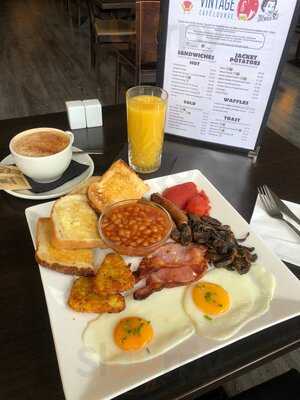 Vintage Retreat Tea Rooms