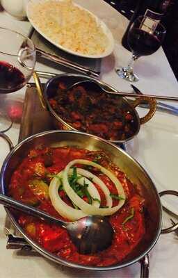 Jaaflong Tandoori Indian Restaurant