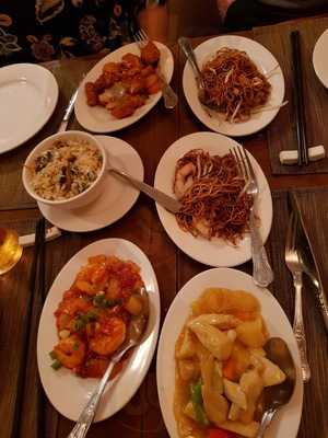 Phoenix Garden Iv Chinese Restaurant