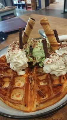 Tradewinds Coffee Lounge