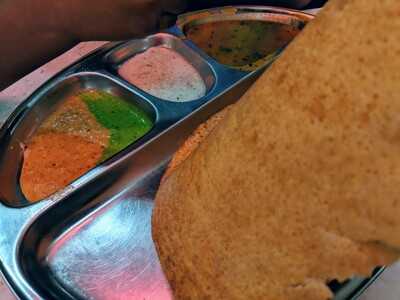 Dosa N Chutny