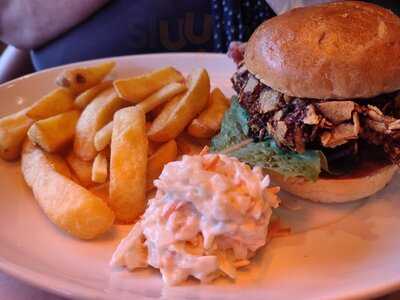 Priory Marina Beefeater