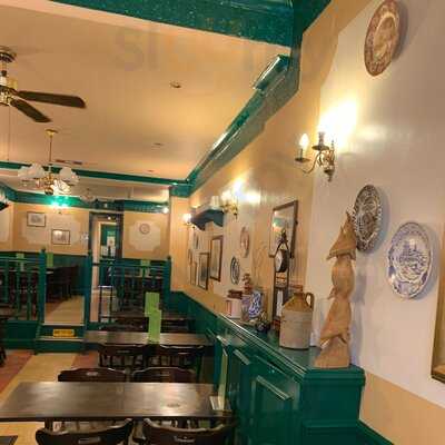 Henry Higgins Fish Bar