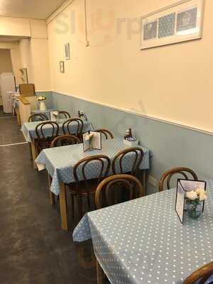 Chalkie's Cafe & Cakes