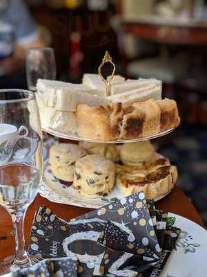 Victorian Eve's Cakery & Tearoom