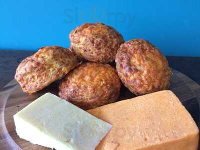 The Cafe At W&h Peacocks Auction Centre