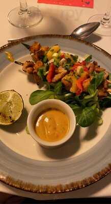 Cocked Hat Pub & Grill