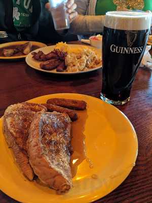 Sahara Lounge Restaurant & Grill