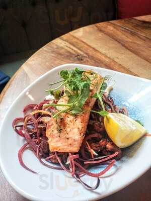 D'arrys Winebar & Liquor Loft