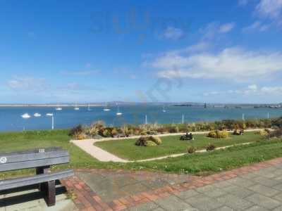 Marina Stores Cafe Bar