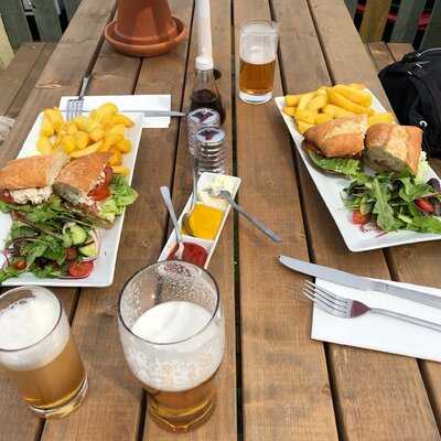 The Red Lion At Moore