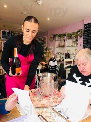 Dot.teas Vintage Tea Boutique