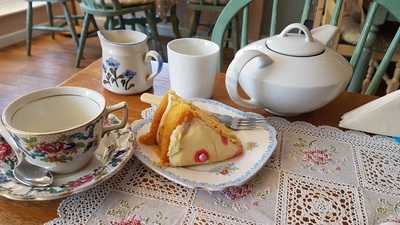 Dot.teas Vintage Tea Boutique