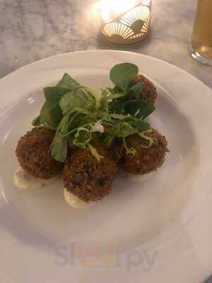 Cults Hotel Restaurant