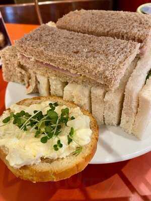 Patisserie Valerie - Reading