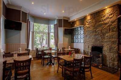 The Inn At The Park Resturant & Hotel - Photo 8