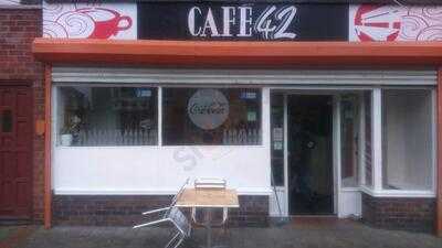 Cafe' 42