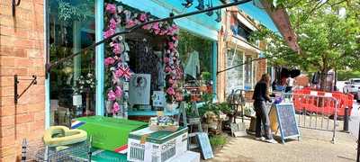 Latte Da Coffee Shop