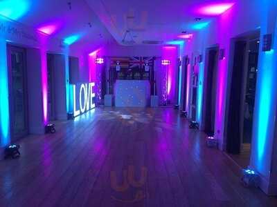 Hampton Court Palace Bar & Restaurant