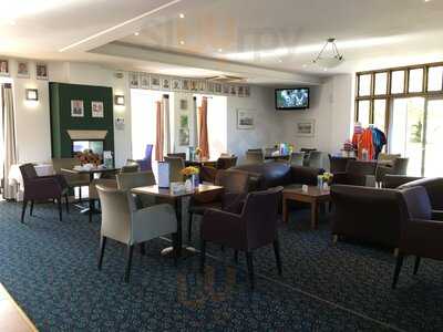 Hampton Court Palace Bar & Restaurant