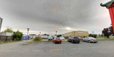 Royal China Cantonese Restaurant And Takeaway