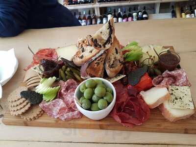 Grape To Grain, Ramsbottom